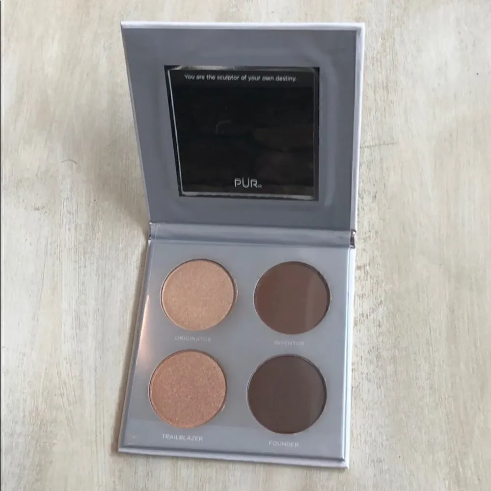 NEW Pur highlight and contour palette